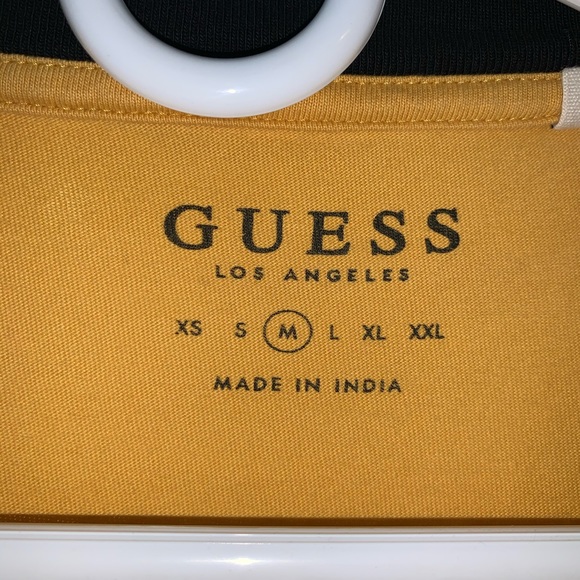 Guess Logo Tee Yellow Medium - Picture 2 of 2